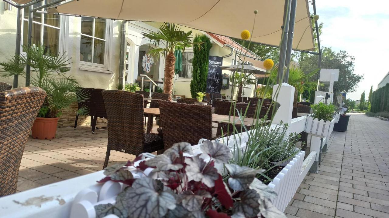 Hotel Speeter Weisenheim am Berg Exterior foto